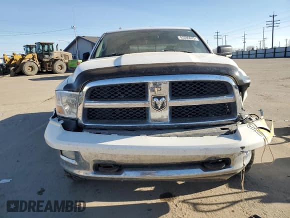 ✅ 2009 Dodge 1500 SLT • VIN: 1D3HV18TX9S743363 • Lot: 42205625. Wystawiony na Copart z przebiegiem 164 379 mil. Bezpłatny archiwum sprzedaży aukcyjnych z USA i szczegółowy raport historii pojazdu na DreamBid. Zdjęcie 5.
