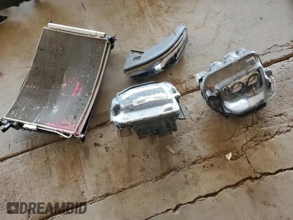 ✅ 2022 Hyundai Palisade SEL • VIN: KM8R44HE8NU416313 • Лот: 73125594. Опубликован ранее на Copart с пробегом 35 211 миль. Бесплатный доступ к архиву аукционных продаж из США и подробный отчёт об истории автомобиля на DreamBid. Изображение 13.