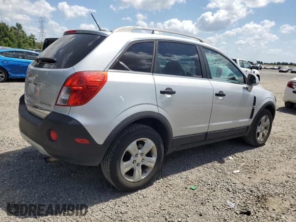 ✅ 2014 Chevrolet Captiva Sport LS • VIN: 3GNAL2EK5ES643520 • Lot: 55471695. Wystawiony na Copart z przebiegiem 86 302 mil. Bezpłatny archiwum sprzedaży aukcyjnych z USA i szczegółowy raport historii pojazdu na DreamBid. Zdjęcie 3.