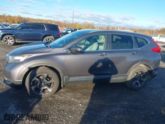 ✅ 2017 Honda CR-V Touring • VIN: 2HKRW2H97HH612456 • Lot: 43560410. Listed on IAAI with 120,652 mi. Free auction sales archive from the USA and detailed vehicle history report at DreamBid. Image 14.