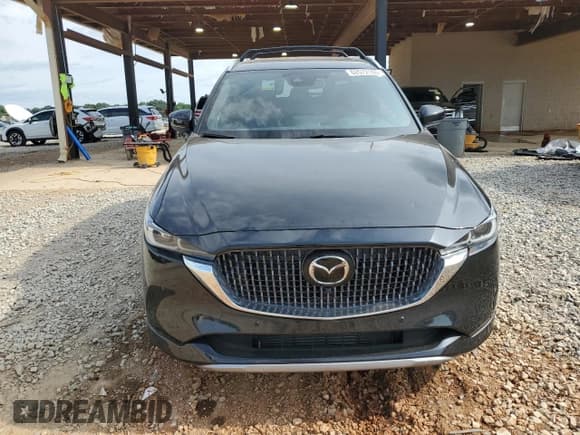 ✅ 2024 Mazda CX-5 Signature • VIN: JM3KFBXYXR0429715 • Lot: 62572165. Listed on Copart with 6,056 mi. Free auction sales archive from the USA and detailed vehicle history report at DreamBid. Image 5.