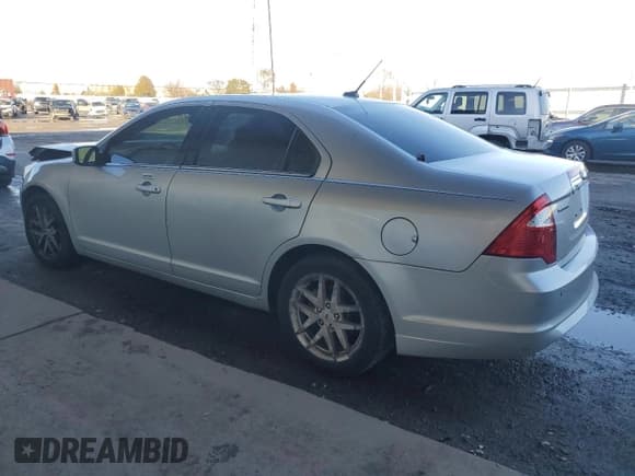 ✅ 2012 Ford Fusion SEL • VIN: 3FAHP0JA7CR316365 • Lot: 81367984. Wystawiony na Copart z przebiegiem 138 949 mil. Bezpłatny archiwum sprzedaży aukcyjnych z USA i szczegółowy raport historii pojazdu na DreamBid. Zdjęcie 2.