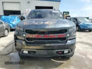 ✅ 2021 Chevrolet Silverado 1500 Custom Trail Boss • VIN: 3GCPYCEL7MG178503 • Lot: 71582184. Wystawiony na Copart z przebiegiem 59 669 mil. Bezpłatny archiwum sprzedaży aukcyjnych z USA i szczegółowy raport historii pojazdu na DreamBid. Zdjęcie 13.
