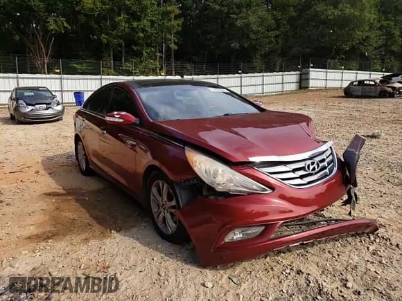 ✅ 2012 Hyundai Sonata Limited • VIN: 5NPEC4ACXCH354693 • Lot: 70896564. Listed on Copart with 160,951 mi. Free auction sales archive from the USA and detailed vehicle history report at DreamBid. Image 10.