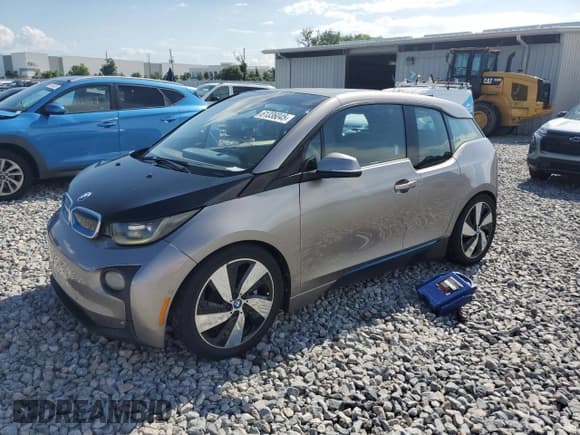 ✅ 2014 BMW i3 • VIN: WBY1Z4C50EVX62763 • Lot: 61336045. Listed on Copart with 114,310 mi. Free auction sales archive from the USA and detailed vehicle history report at DreamBid. Image 1.