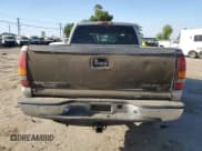 ✅ 2000 GMC Sierra 2500 SLE • VIN: 1GTGK29U7YE244818 • Лот: 80525455. Опубликован ранее на Copart с пробегом 199 754 миль. Бесплатный доступ к архиву аукционных продаж из США и подробный отчёт об истории автомобиля на DreamBid. Изображение 6.