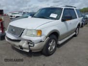 ✅ 2005 Ford Expedition Eddie Bauer • VIN: 1FMFU17525LA68887 • Lot: 41882254. Listed on IAAI with 207,010 mi. Free auction sales archive from the USA and detailed vehicle history report at DreamBid. Image 2.
