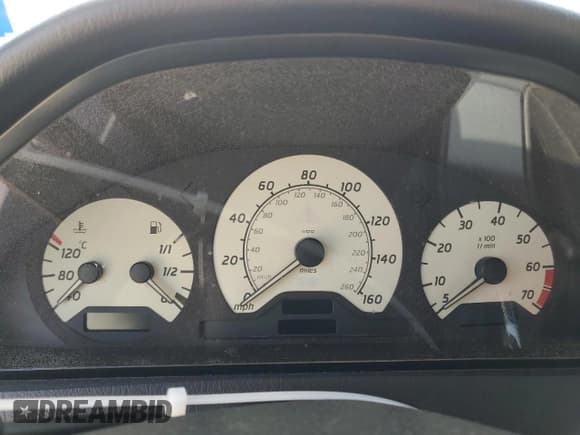 ✅ 1999 Mercedes-Benz C 230/260/280/320 • VIN: WDBHA29G0XA688063 • Lot: 44467355. Listed on Copart with Not provided. Free auction sales archive from the USA and detailed vehicle history report at DreamBid. Image 9.