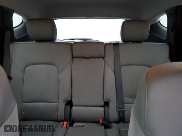 ✅ 2017 Hyundai Santa Fe 2.4L • VIN: 5XYZUDLB7HG422417 • Lot: 46468033. Wystawiony na Copart z przebiegiem 71 404 mil mil. Skorzystaj z bezpłatnego archiwum sprzedaży aukcyjnych z USA i zobacz szczegółowy raport historii pojazdu na DreamBid. Zdjęcie 10.