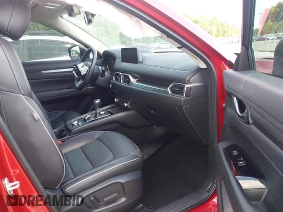 ✅ 2024 Mazda CX-5 S Carbon Edition • VIN: JM3KFBCL1R0422758 • Lot: 42672390. Listed on IAAI with 22,723 mi. Free auction sales archive from the USA and detailed vehicle history report at DreamBid. Image 5.