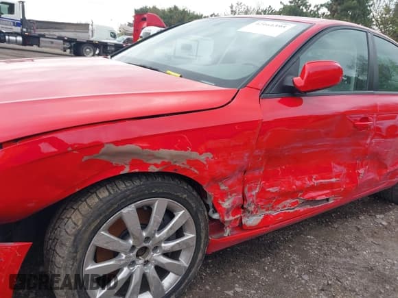 ✅ 2013 Audi A4 Premium • VIN: WAUDFAFL9DA195598 • Lot: 42161395. Listed on IAAI with 96,917 mi. Free auction sales archive from the USA and detailed vehicle history report at DreamBid. Image 6.