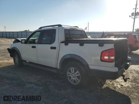 ✅ 2010 Ford Explorer Sport Trac XLT • VIN: 1FMEU3BE3AUF03905 • Лот: 56281405. Опубликован ранее на Copart с пробегом 138 110 миль. Бесплатный доступ к архиву аукционных продаж из США и подробный отчёт об истории автомобиля на DreamBid. Изображение 2.