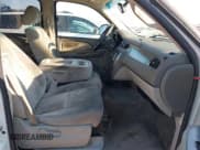 ✅ 2007 Chevrolet Tahoe LS • VIN: 1GNFC13C07J241212 • Lot: 42796046. Wystawiony na IAAI z przebiegiem 208 009 mil. Bezpłatny archiwum sprzedaży aukcyjnych z USA i szczegółowy raport historii pojazdu na DreamBid. Zdjęcie 5.