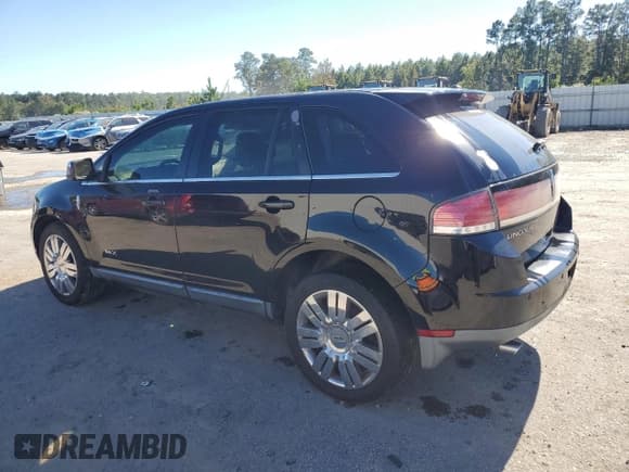 ✅ 2008 Lincoln MKX • VIN: 2LMDU68C88BJ33056 • Lot: 87204295. Listed on Copart with 108,743 mi. Free auction sales archive from the USA and detailed vehicle history report at DreamBid. Image 2.