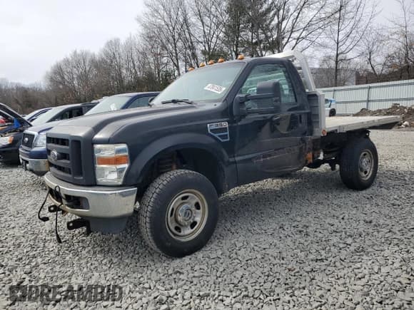 ✅ 2010 Ford F-350 • VIN: 1FTWF3B5XAEB13090 • Lot: 47041535. Listed on Copart with 121,868 mi. Free auction sales archive from the USA and detailed vehicle history report at DreamBid. Image 1.