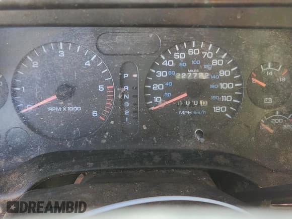 ✅ 1997 Dodge 1500 • VIN: 3B7HC13Z8VG822283 • Lot: 82665675. Listed on Copart with 227,722 mi. Free auction sales archive from the USA and detailed vehicle history report at DreamBid. Image 9.