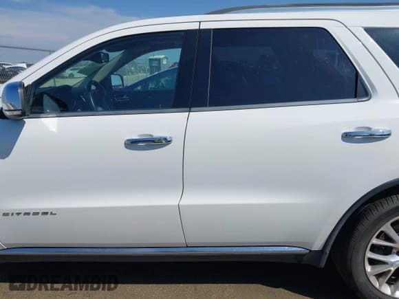 ✅ 2015 Dodge Durango Citadel • VIN: 1C4SDHET9FC795538 • Лот: 42995223. Опубликован ранее на IAAI с пробегом 79 718 миль. Бесплатный доступ к архиву аукционных продаж из США и подробный отчёт об истории автомобиля на DreamBid. Изображение 15.