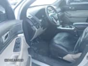 ✅ 2013 Ford Explorer • VIN: 1FM5K7B83DGB03420 • Lot: 42854583. Wystawiony na IAAI z przebiegiem 184 636 mil. Bezpłatny archiwum sprzedaży aukcyjnych z USA i szczegółowy raport historii pojazdu na DreamBid. Zdjęcie 5.