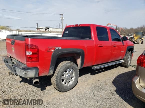 ✅ 2012 Chevrolet Silverado 2500HD LT • VIN: 1GC1KXC8XCF217386 • Lot: 52601825. Wystawiony na Copart z przebiegiem 333 326 mil. Bezpłatny archiwum sprzedaży aukcyjnych z USA i szczegółowy raport historii pojazdu na DreamBid. Zdjęcie 3.