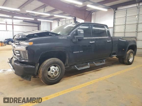 2022 Chevrolet Silverado 3500HD High Country with VIN 1GC4YVEY2NF332841, listed as a Copart auction lot 59564185 with 145,198 mi miles and Salvage title. Bid and sale history available at DreamBid. Image 1.