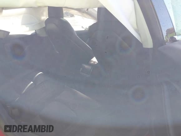 ✅ 2019 Tesla Model 3 Long Range • VIN: 5YJ3E1EB9KF530034 • Lot: 43293287. Wystawiony na IAAI z przebiegiem 60 505 mil. Bezpłatny archiwum sprzedaży aukcyjnych z USA i szczegółowy raport historii pojazdu na DreamBid. Zdjęcie 8.