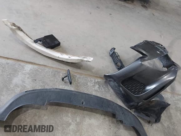 ✅ 2012 Mazda 3 i Touring • VIN: JM1BL1L83C1662855 • Lot: 42722362. Listed on IAAI with 113,460 mi. Free auction sales archive from the USA and detailed vehicle history report at DreamBid. Image 12.