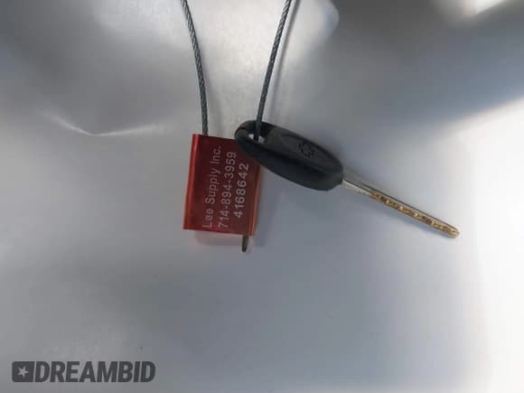 ✅ 2003 Chevrolet Suburban LS • VIN: 3GNFK16ZX3G263149 • Lot: 41800306. Listed on IAAI with 258,944 mi. Free auction sales archive from the USA and detailed vehicle history report at DreamBid. Image 11.