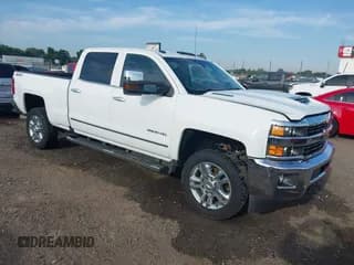 ✅ 2017 Chevrolet Silverado 2500HD LTZ • VIN: 1GC1KWEY8HF162791 • Lot: 42572257. Listed on IAAI with 198,991 mi. Free auction sales archive from the USA and detailed vehicle history report at DreamBid. Image 1.