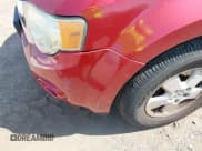 ✅ 2009 Ford Escape XLT • VIN: 1FMCU03709KA93125 • Lot: 43250805. Listed on IAAI with 197,683 mi. Free auction sales archive from the USA and detailed vehicle history report at DreamBid. Image 6.