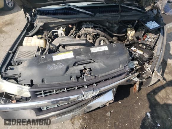 ✅ 1999 Chevrolet Silverado 1500 LS • VIN: 2GCEC19T9X1198916 • Лот: 71134324. Опубликован ранее на Copart с пробегом Не указан. Бесплатный доступ к архиву аукционных продаж из США и подробный отчёт об истории автомобиля на DreamBid. Изображение 12.