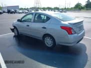 ✅ 2019 Nissan Versa S Plus • VIN: 3N1CN7AP5KL829013 • Lot: 42297061. Listed on IAAI with 176,705 mi. Free auction sales archive from the USA and detailed vehicle history report at DreamBid. Image 3.