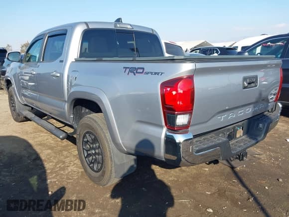 ✅ 2020 Toyota Tacoma SR5 • VIN: 3TMAZ5CN4LM138902 • Лот: 41453443. Опубликован ранее на IAAI с пробегом 25 447 миль. Бесплатный доступ к архиву аукционных продаж из США и подробный отчёт об истории автомобиля на DreamBid. Изображение 3.