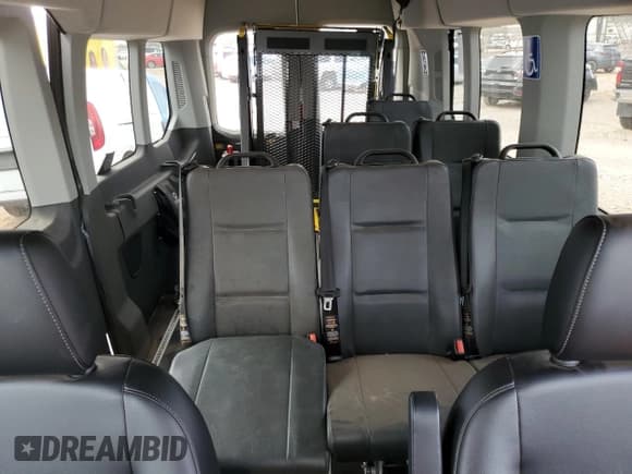 ✅ 2024 Ford Transit • VIN: 1FDAX2X87RKA56893 • Лот: 51166465. Опубликован ранее на Copart с пробегом 10 273 миль. Бесплатный доступ к архиву аукционных продаж из США и подробный отчёт об истории автомобиля на DreamBid. Изображение 10.