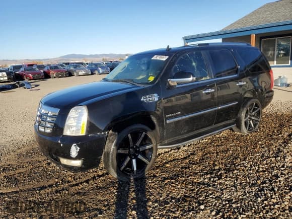 ✅ 2012 Cadillac Escalade Luxury • VIN: 1GYS4BEF4CR122456 • Lot: 87407225. Wystawiony na Copart z przebiegiem 166 230 mil. Bezpłatny archiwum sprzedaży aukcyjnych z USA i szczegółowy raport historii pojazdu na DreamBid. Zdjęcie 1.