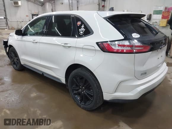 ✅ 2022 Ford Edge SEL • VIN: 2FMPK4J96NBA59780 • Lot: 41940804. Wystawiony na IAAI z przebiegiem 77 325 mil. Bezpłatny archiwum sprzedaży aukcyjnych z USA i szczegółowy raport historii pojazdu na DreamBid. Zdjęcie 3.