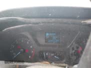 ✅ 2015 Ford Transit Cargo • VIN: 1FTNR2XG6FKA51879 • Lot: 42207467. Wystawiony na IAAI z przebiegiem 204 563 mil. Bezpłatny archiwum sprzedaży aukcyjnych z USA i szczegółowy raport historii pojazdu na DreamBid. Zdjęcie 7.