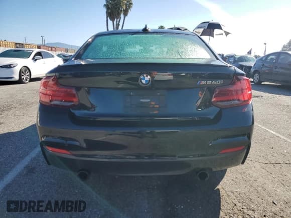 ✅ 2020 BMW 2 Series M240i • VIN: WBA2J5C00L7F39468 • Lot: 44051274. Listed on Copart with 35,220 mi. Free auction sales archive from the USA and detailed vehicle history report at DreamBid. Image 6.