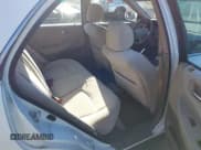 ✅ 2001 Honda Accord LX • VIN: 1HGCG16471A011048 • Lot: 41579687. Wystawiony na IAAI z przebiegiem 84 070 mil. Bezpłatny archiwum sprzedaży aukcyjnych z USA i szczegółowy raport historii pojazdu na DreamBid. Zdjęcie 8.