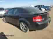 2010 Dodge Avenger R/T z VIN 1B3CC5FV1AN118908, wystawiony jako Copart lot #70855714 z przebiegiem 158 363 mil mil oraz Czysty tytuł • Clean title. Historia ofert i sprzedaży dostępna na DreamBid. Obrazek 2.