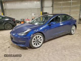 ✅ 2022 Tesla Model 3 • VIN: 5YJ3E1EA8NF370787 • Lot: 95669565. Wystawiony na Copart z przebiegiem 71 931 mil. Bezpłatny archiwum sprzedaży aukcyjnych z USA i szczegółowy raport historii pojazdu na DreamBid. Zdjęcie 1.