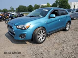 2012 Mitsubishi Outlander SE с VIN JA4AR4AU7CZ008884, выставлен на аукционе Copart как лот 66983675 с пробегом 70 687 миль миль и Списание • Salvage title. История ставок и продаж доступна на DreamBid. Изображение 1.