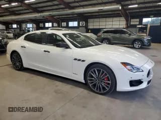 ✅ 2021 Maserati Quattroporte S Q4 GranSport • VIN: ZAM56YRSXM1371489 • Lot: 72811294. Wystawiony na Copart z przebiegiem 23 696 mil. Bezpłatny archiwum sprzedaży aukcyjnych z USA i szczegółowy raport historii pojazdu na DreamBid. Zdjęcie 4.