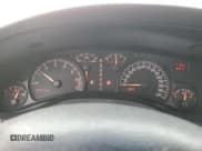 ✅ 2005 Pontiac Bonneville SE • VIN: 1G2HX52K35U170805 • Lot: 66383494. Wystawiony na Copart z przebiegiem 158 797 mil. Bezpłatny archiwum sprzedaży aukcyjnych z USA i szczegółowy raport historii pojazdu na DreamBid. Zdjęcie 9.