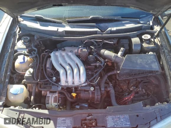 ✅ 1999 Volkswagen Golf • VIN: WVWGC31J0XW595485 • Lot: 90272995. Listed on Copart with 233,877 mi. Free auction sales archive from the USA and detailed vehicle history report at DreamBid. Image 11.