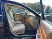 ✅ 2006 Lincoln Zephyr • VIN: 3LNHM26176R668594 • Lot: 43229690. Listed on IAAI with 136,969 mi. Free auction sales archive from the USA and detailed vehicle history report at DreamBid. Image 5.