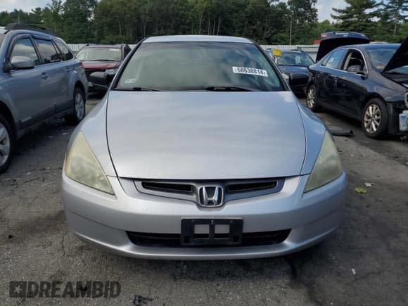✅ 2004 Honda Accord DX • VIN: 1HGCM55104A111696 • Lot: 68838814. Listed on Copart with 182,879 mi. Free auction sales archive from the USA and detailed vehicle history report at DreamBid. Image 5.