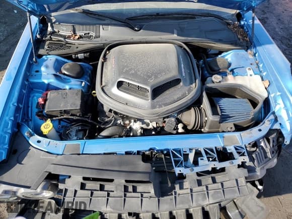 ✅ 2018 Dodge Challenger R/T Scat Pack • VIN: 2C3CDZFJ3JH305225 • Lot: 81136193. Wystawiony na Copart z przebiegiem 26 049 mil. Bezpłatny archiwum sprzedaży aukcyjnych z USA i szczegółowy raport historii pojazdu na DreamBid. Zdjęcie 11.