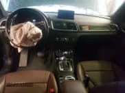 ✅ 2018 Audi Q3 Premium Plus • VIN: WA1JCCFS1JR002353 • Lot: 73170522. Wystawiony na Copart z przebiegiem 52 210 mil. Bezpłatny archiwum sprzedaży aukcyjnych z USA i szczegółowy raport historii pojazdu na DreamBid. Zdjęcie 8.