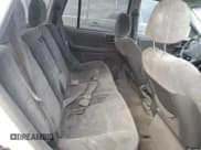 ✅ 2002 Hyundai Santa Fe GLS • VIN: KM8SC73D92U175975 • Лот: 71291915. Опубликован ранее на Copart с пробегом 124 648 миль. Бесплатный доступ к архиву аукционных продаж из США и подробный отчёт об истории автомобиля на DreamBid. Изображение 11.