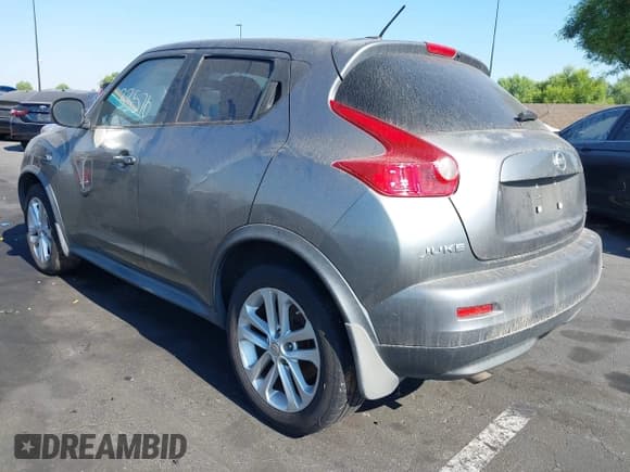 ✅ 2011 Nissan Juke SV • VIN: JN8AF5MR2BT014917 • Lot: 42933576. Wystawiony na IAAI z przebiegiem 154 587 mil. Bezpłatny archiwum sprzedaży aukcyjnych z USA i szczegółowy raport historii pojazdu na DreamBid. Zdjęcie 3.